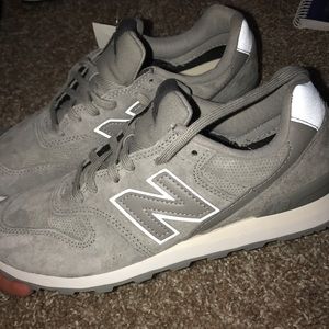 New Balance NWT Grey 696 size 7.5